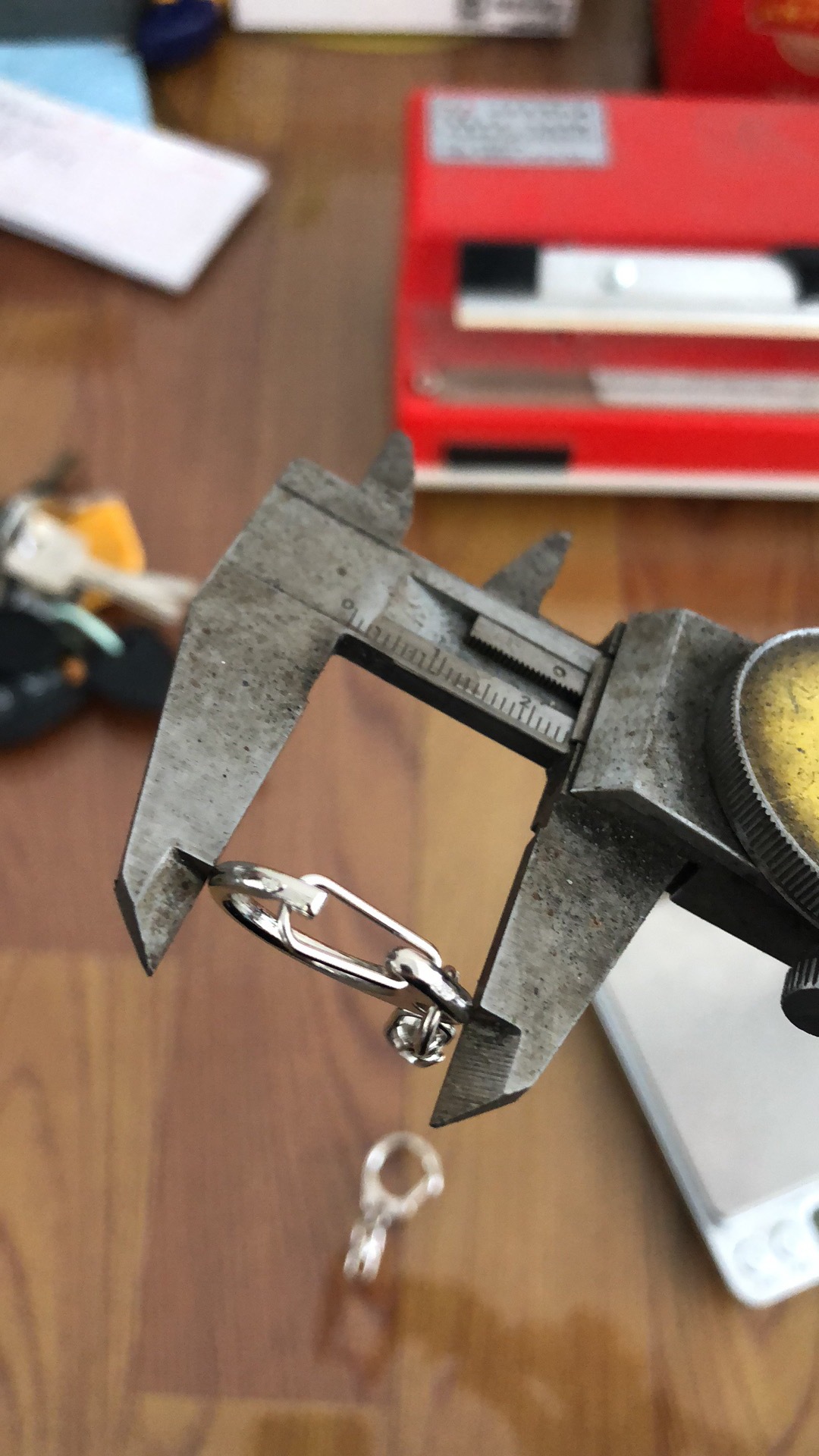 4CF43941-DE74-4729-ABDA-EB0628