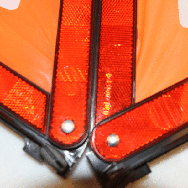Folding corner frame