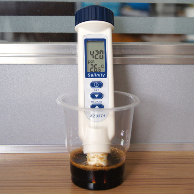 台湾衡欣AZ8371 盐度计 电子盐度计 手持数显盐度计 海水盐度计