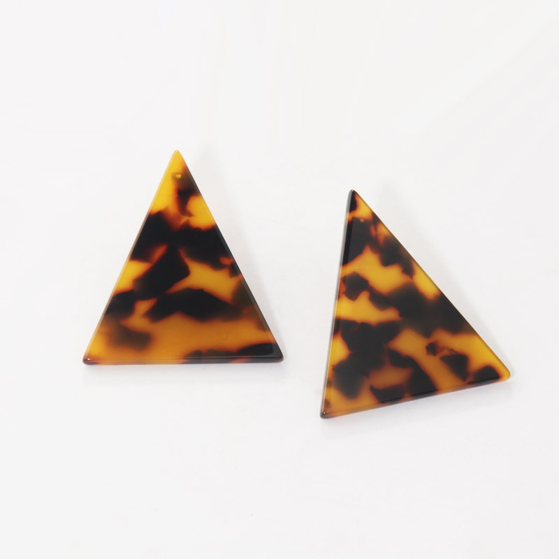 Fashion Triangle Acrylic Earrings Wholesale display picture 7