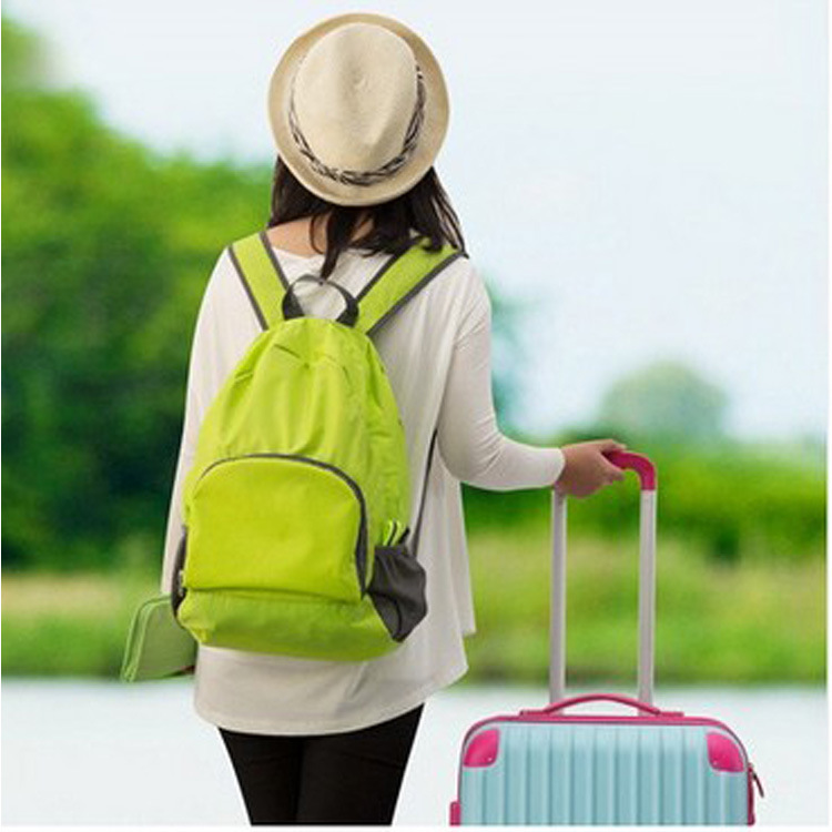 Handheld backpack for traveling