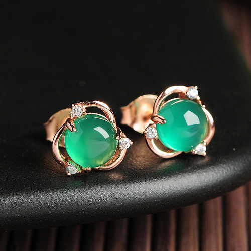 Korean style diamond zircon chrysoprase earrings for women retro green agate flower shaped earrings simple fashionable sweet ear jewelry