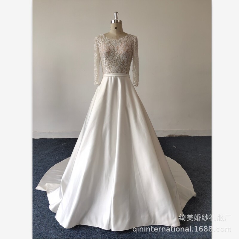Simple European and American export long sleeve beige a skirt high collar bridal wedding dress Simple European and American export long sleeve beige a skirt high collar bridal wedding dress