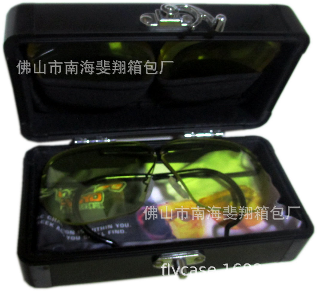 厂家直销生产各类礼品包装箱 包装盒 展示盒 铝合金眼睛盒