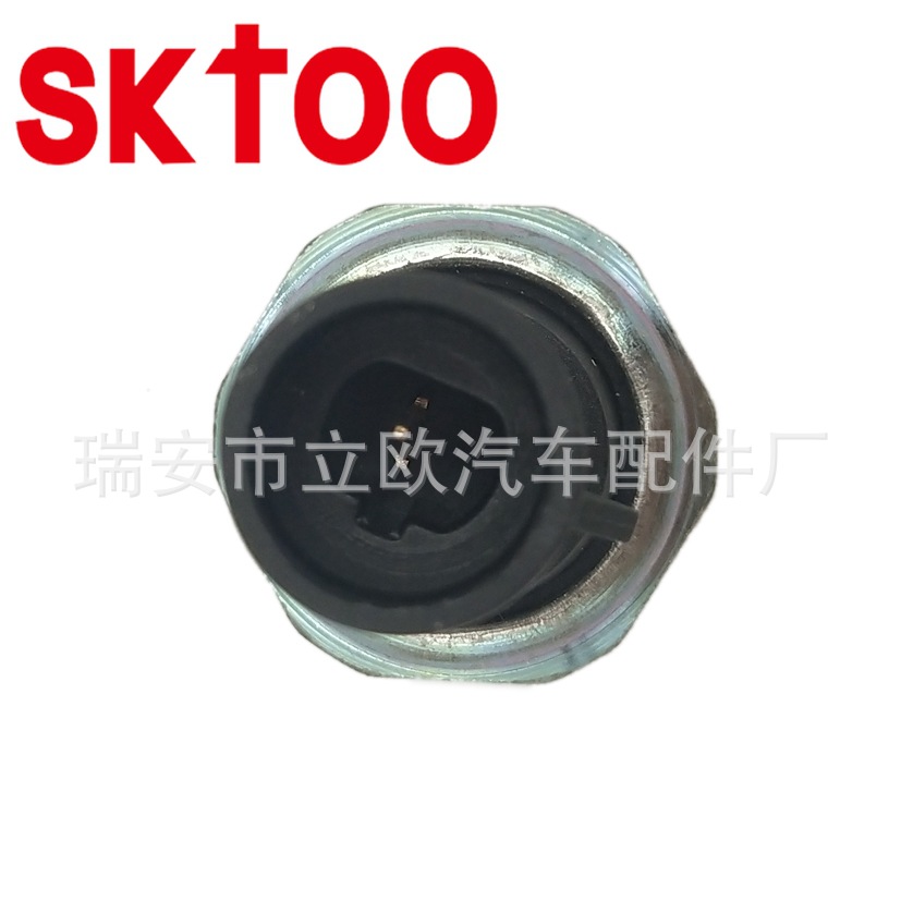 24102281 ����ѩ���� ����ŷ ����������ѹ��ָʾ������