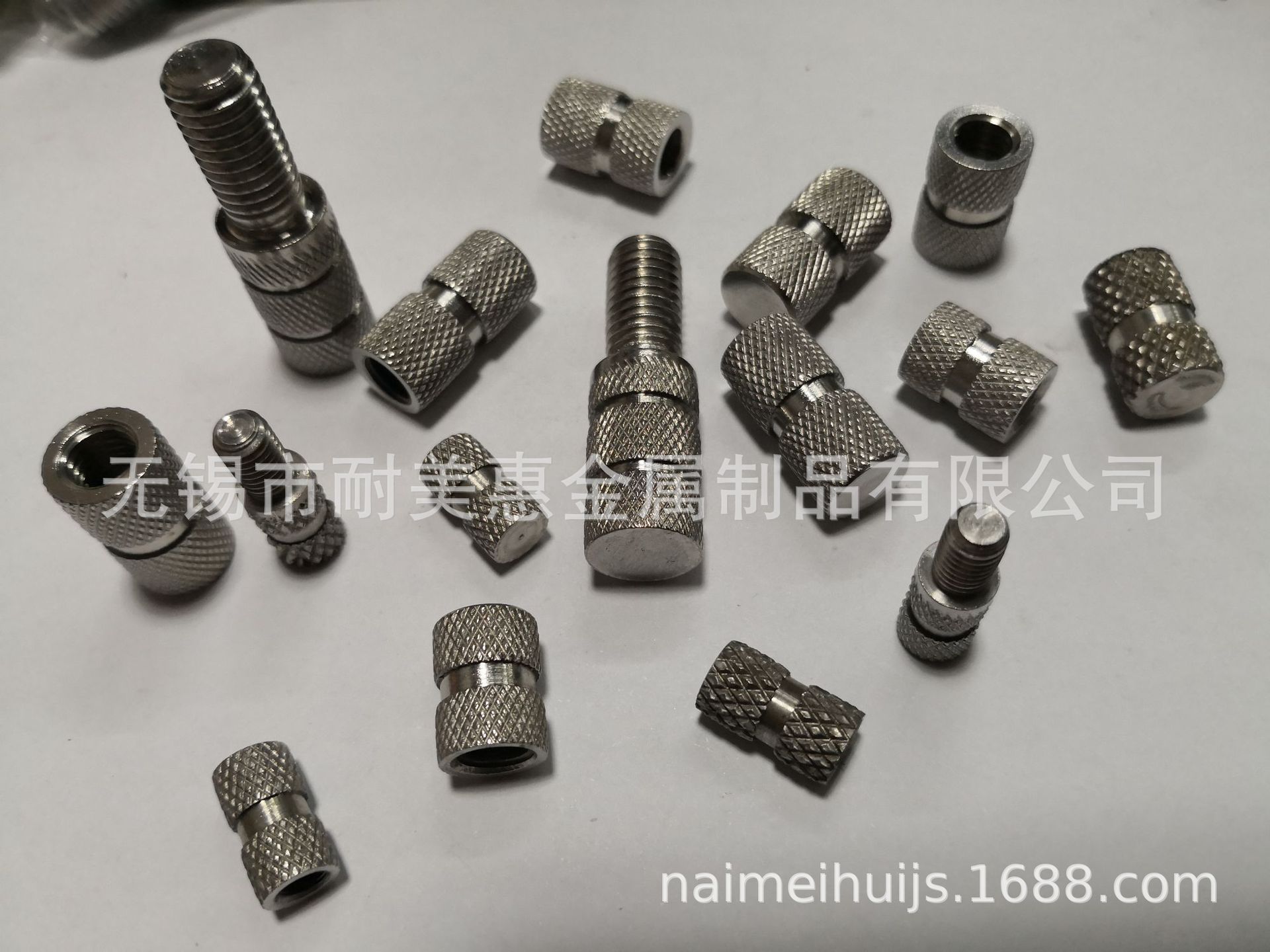 带孔滚花嵌件螺母 滚花螺母