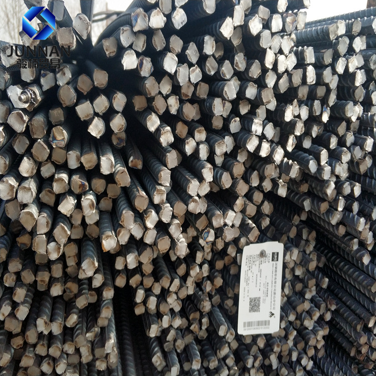 Acero roscado HRB400 con varios materiales y especificaciones completas para barra de acero en el sitio de construcción