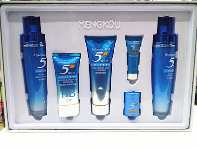 夢蔻玻尿酸5維補水洗面奶 保濕美妝水爆水充盈乳原液澎拜霜套