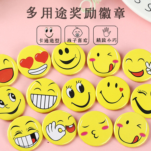 Cartoon badges, decorative badges to make personalized children's medals, cute Japanese cartoon brooches, animal pattern princesses