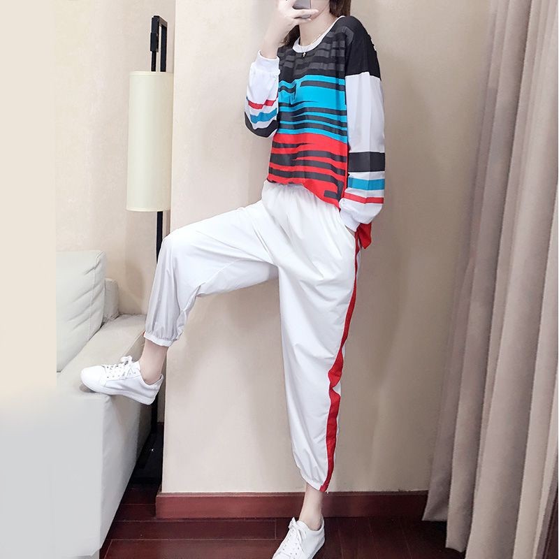 Costume femme en Mélange de fibres chimiques - Ref 3335065 Image 11