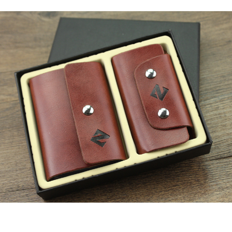 Polyurethane card holder