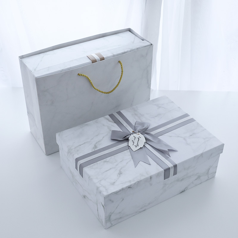 High-end Scarf Packaging Gift Box Spot M...