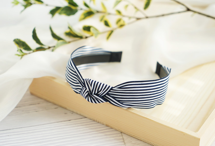 New Blue And White Striped Fabric Headband Wholesale Nihaojewelry display picture 1