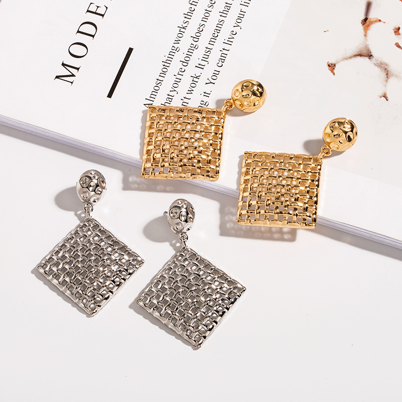 New Geometric Alloy Earrings display picture 1