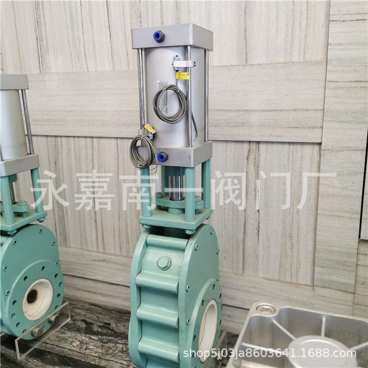 气动陶瓷双闸板阀 Z674TC-10C DN300 对夹双阀板阀