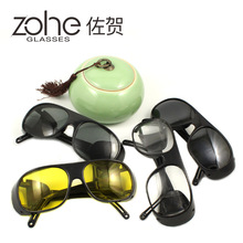 电焊护目镜劳保眼镜塑料防强光防风沙镜开车夜视镜2010厂家批发