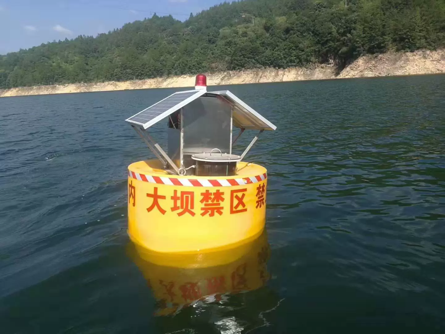 Professional buoy, car body, storage box, flowerpot, slide, custom-made
