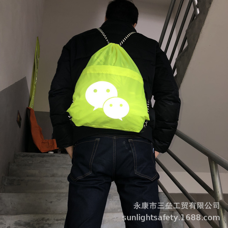 工厂现货收纳涤纶束口反光包 尼龙抽绳袋子 彩色拉绳背包袋可代发