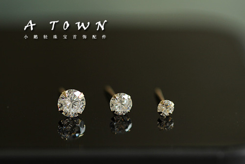 S925 sterling silver plated 14K gold stud earrings, versatile item, single diamond zircon mini Japanese and Korean small round four-prong earrings