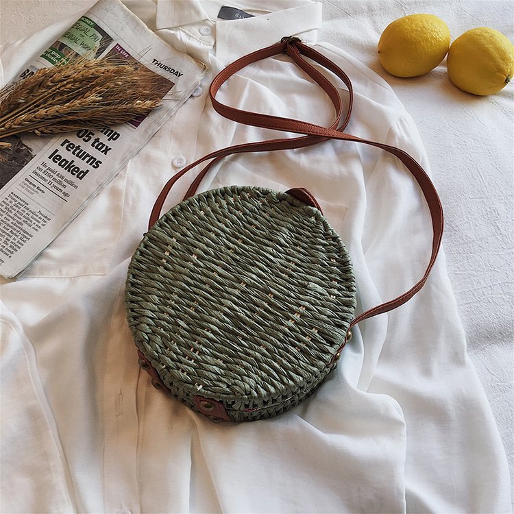 Petit Sac Tissé En Paille D&#39;été 2021 Nouveau Petit Sac Rond À Une Épaule Tissé À La Mode display picture 4