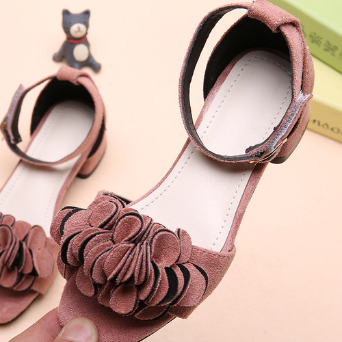 Children's sandals  new fashion Korean version summer medium and large girl's small high-heel princess sandals for girls