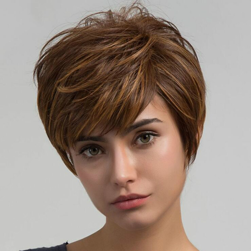 Femmes Style Simple Décontractée Maison Fil Haute Température Frange Latérale Cheveux Courts Et Droits Perruques display picture 2