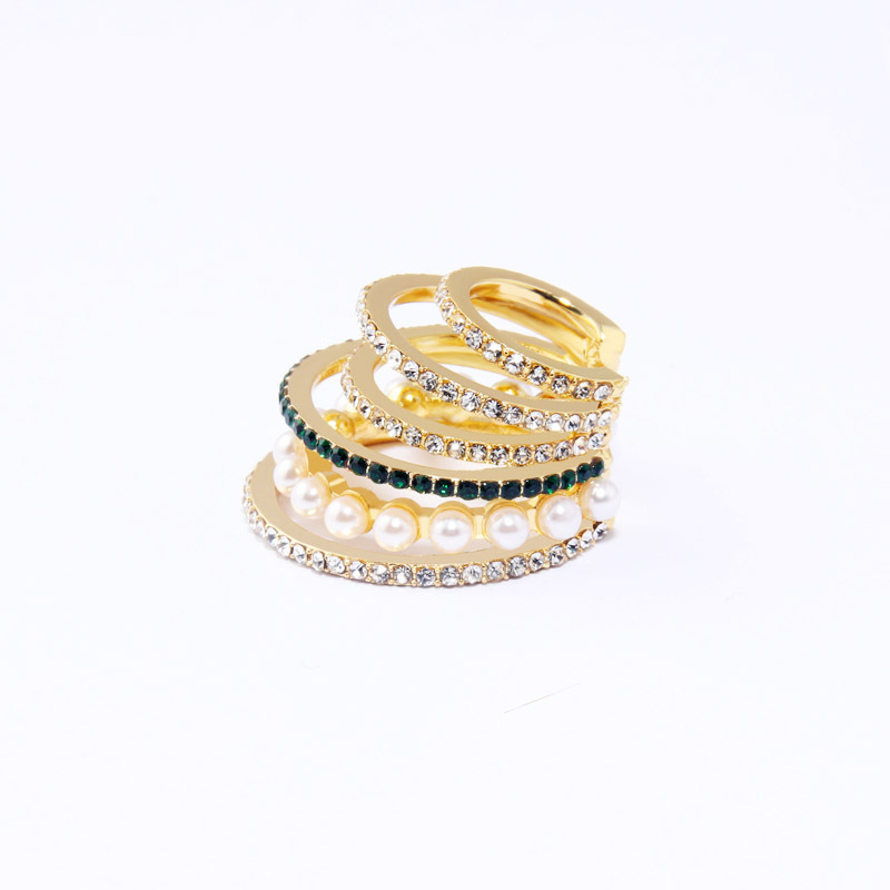 Housewarming, Anniversary, Business, Wedding, Travel, Birthday, Festival Occasion Fashion Geometric Diamond Alloy Artificial Gemstones Earrings