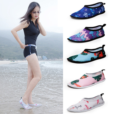 men and women soft sole Snorkeling shoes Sandy beach Shoes and socks diving children Wading Swimming Shoe cover ventilation non-slip factory new pattern