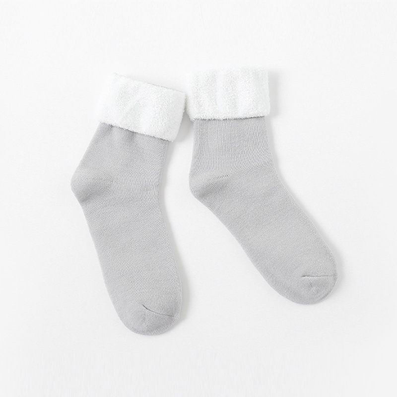 2019 hilo de plumas de invierno boca suelta engrosada caliente mujeres embarazadas calcetines de confinamiento de maternidad algodón peinado Terry calcetines de mujer forrados de lana