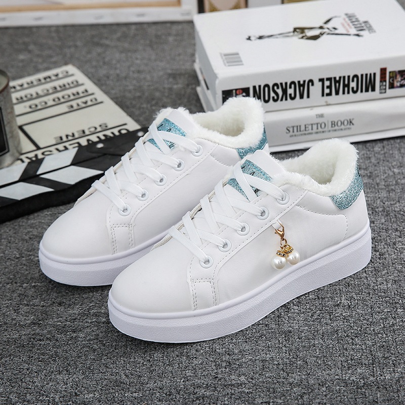 winter Cotton-padded shoes new pattern Plush White shoes Student shoes Low Korean Edition keep warm skate shoes Versatile leisure time Snow boots