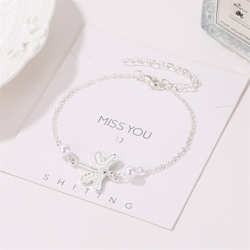 Small Dragonfly Anklet Lady Dragonfly Pearl Pendant Anklet Foot Jewelry Wholesale display picture 5