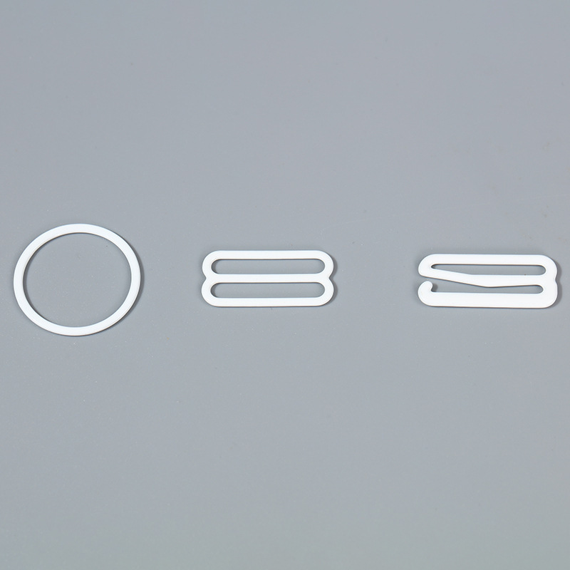 11259016427_1025703897