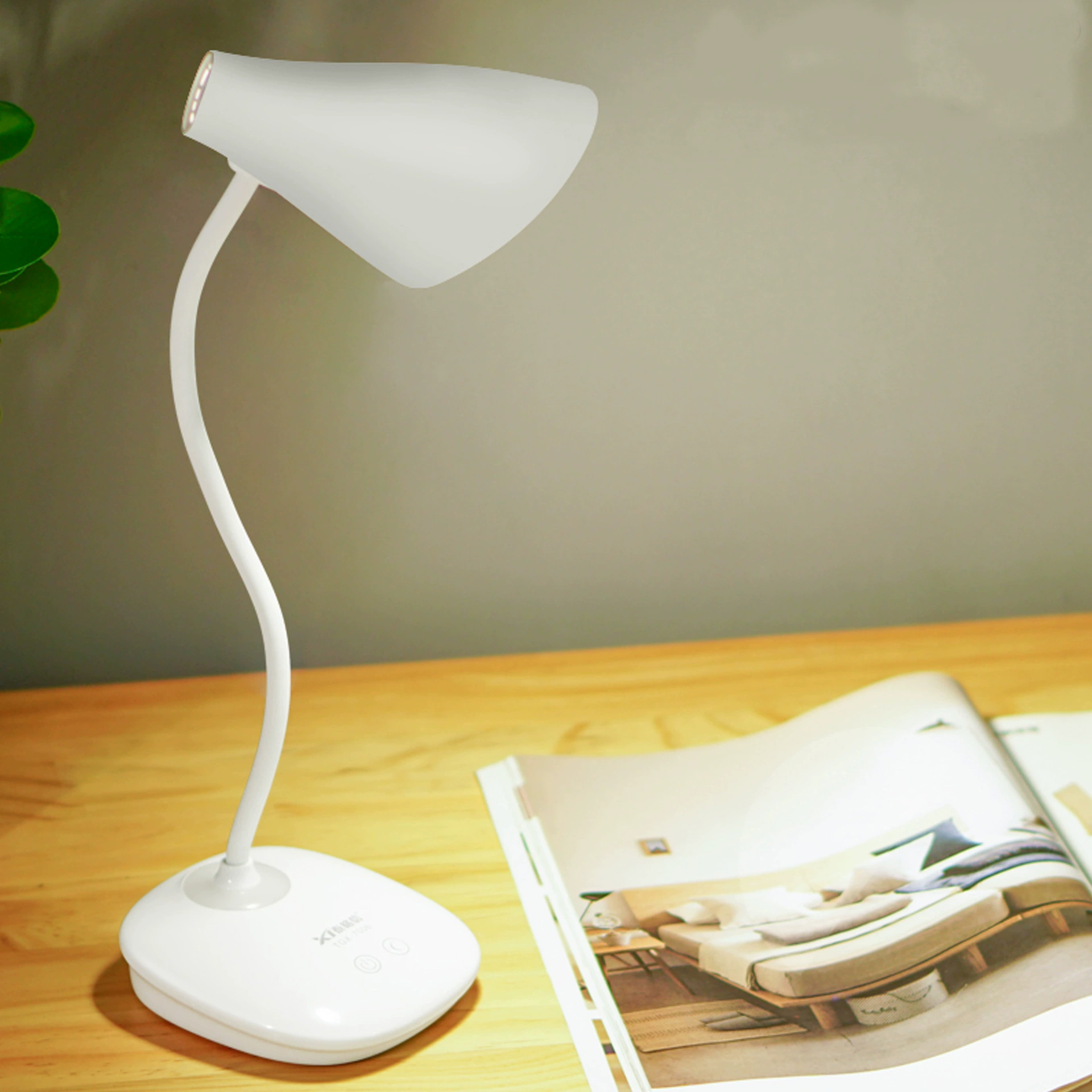 泰格信 LED table lamp for desktop, reading, for students, eyes protection