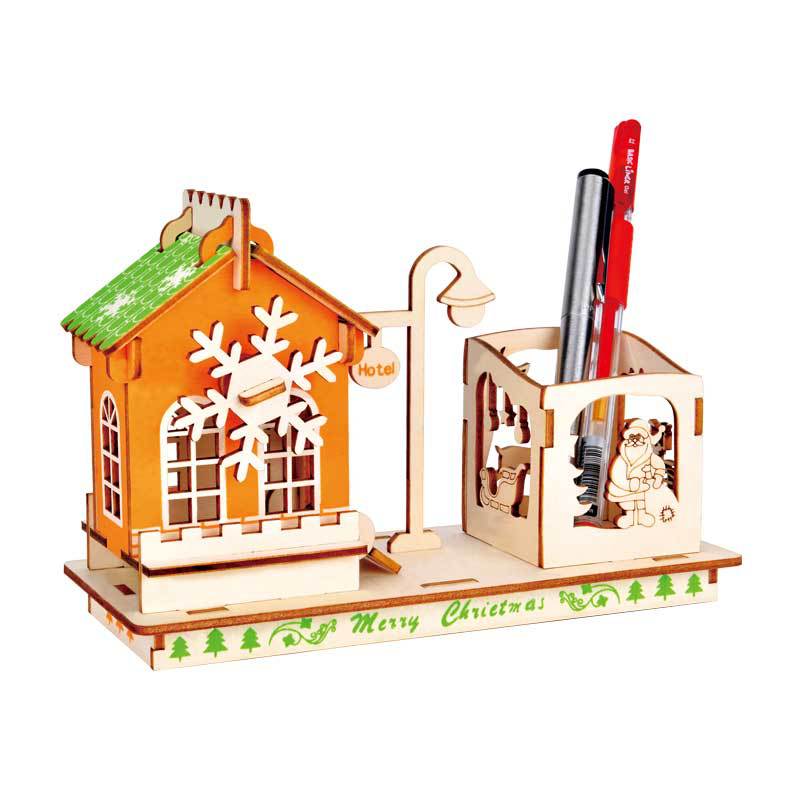 133圣诞笔筒白底图