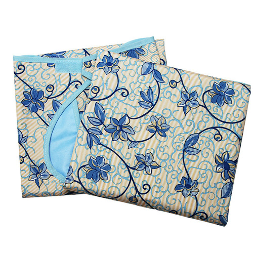 Manufacturer Supply Dreamweave Ultrafine Fiber Elderly Eating Bib Waterproof Apron Printed Oversized Handkerchief