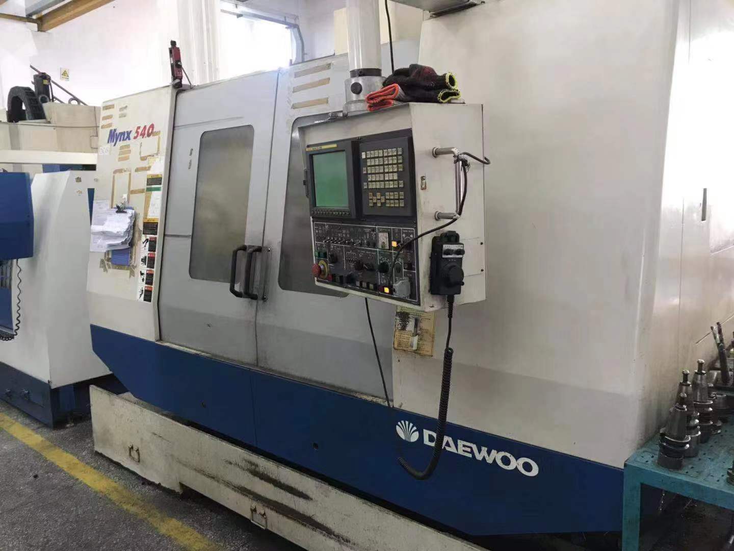 工厂转让进口韩国斗山1060带刀库台湾协鸿1270数控铣CNC加工中心