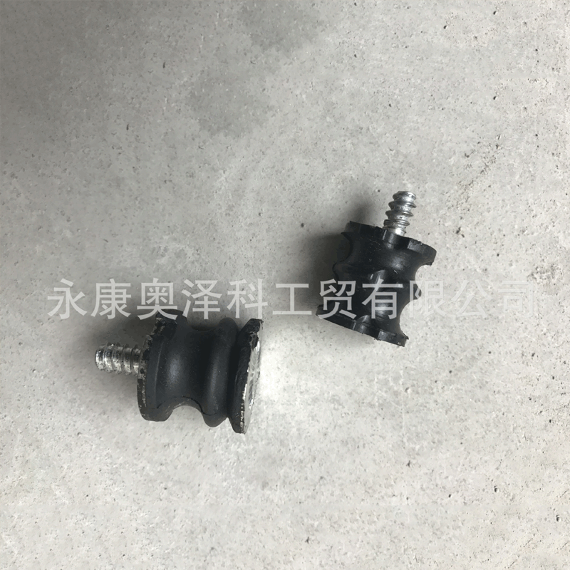 适用富世华胡斯华纳Husqvarna 61 266 268 272油锯大小减震缓冲器