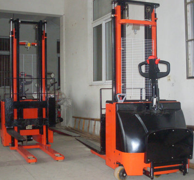 Five fulcrum forklift Five wheel forklift Counterweight forklift All electric forklift