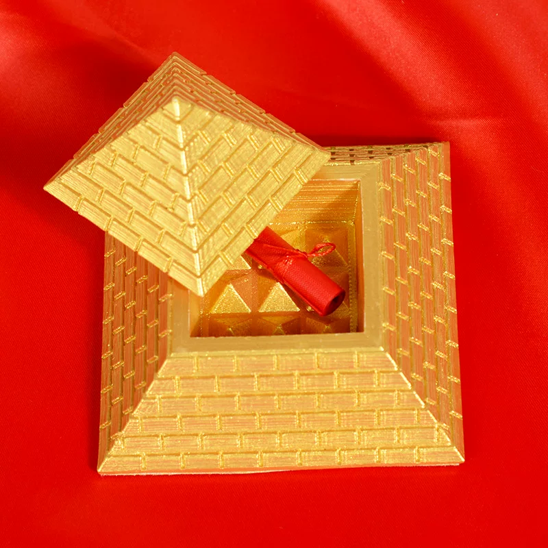 Archeological pyramid, minifigure, storage system, resin decor
