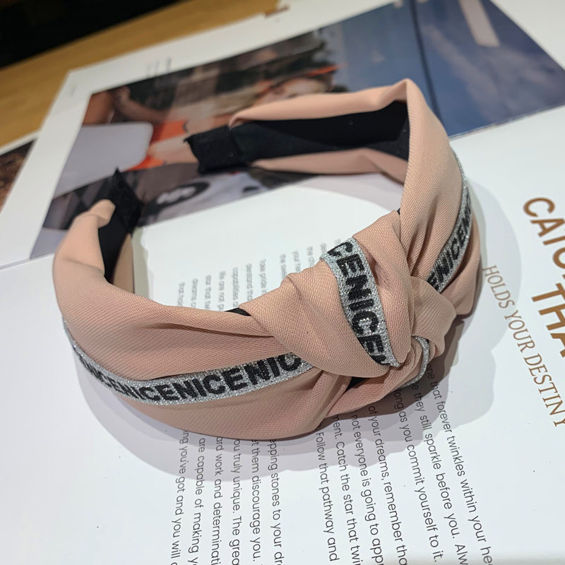 Neues koreanisches breites Rand-Knoten-Clip-Stirnband mit einfarbigem Buchstaben, süßer und niedlicher Haarschmuck für Erwachsene_voghion.com