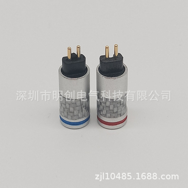 新款碳纤威士顿W4R CM0.78 UM3X ue11 ue18 DIY出线孔3.8耳机线