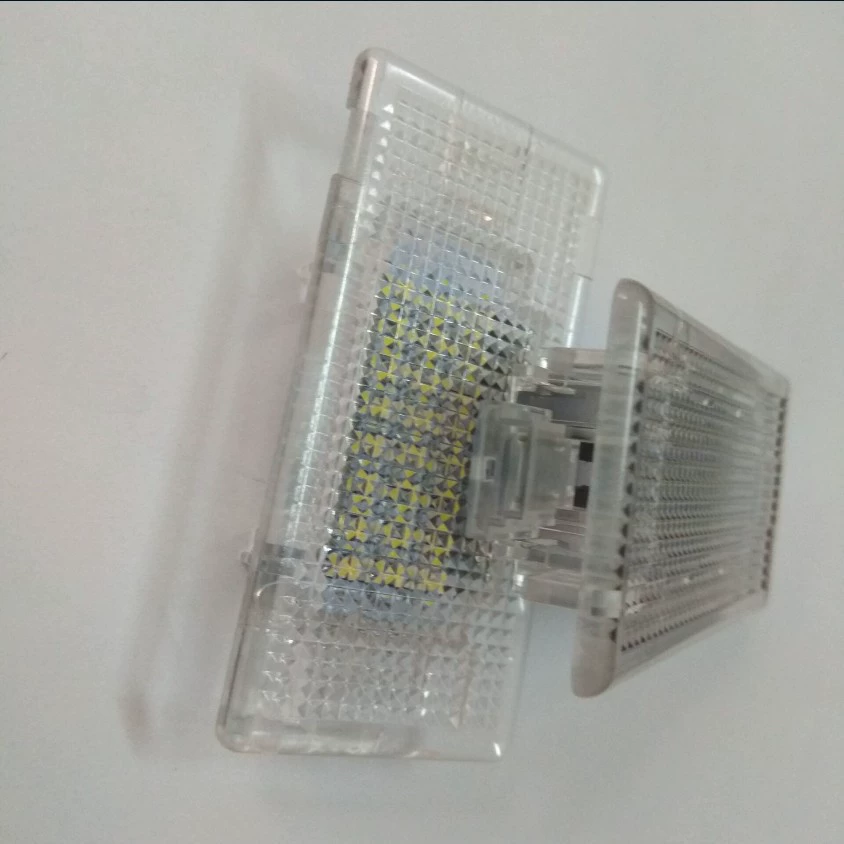 Подходит для BMW E82E88E90E91E92E93F001F02 багажный box светильник табличка светильник хвостовой ящик светильник сборка