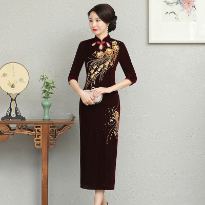 Chinese Dress Qipao for women Velvet cheongsam dress retro nail bead long high grade cheongsam dress