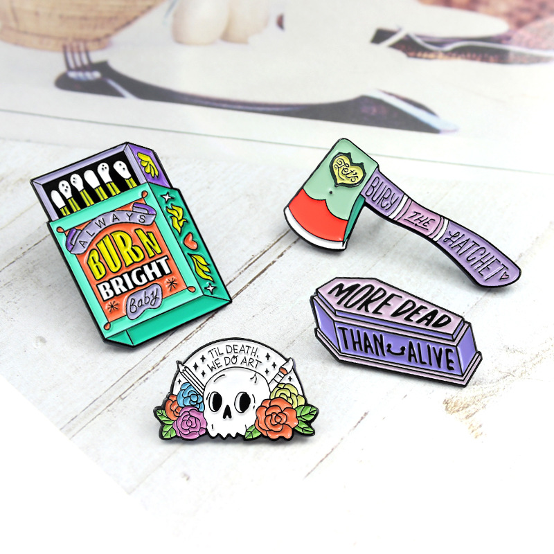 Alloy Material Halloween Festival Letter, Skull Pattern Exaggerated Pin Letter Skull Alloy Enamel Unisex Brooches