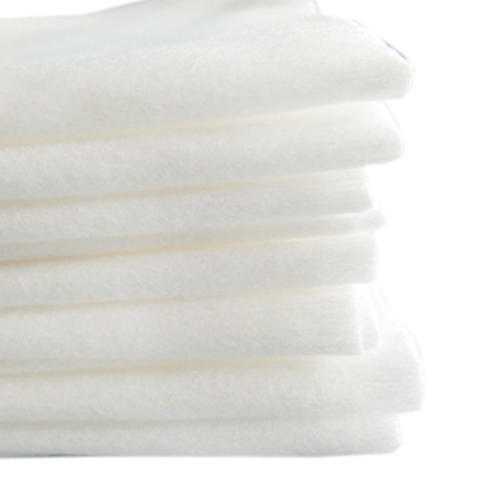 厂家热销浴巾，一次性毛巾原材料水刺布，超强吸水，不掉毛。