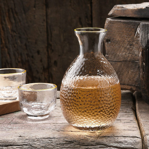 Direct supply from the manufacturer, sincerely recruiting agents for creative Japanese-style rice wine cups with hanging patterns, white wine cups, rice wine cups