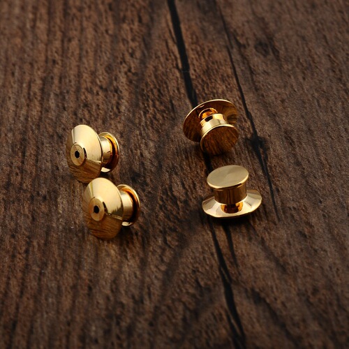 Fashion Hot Selling Creative Pin Clips Brooch DIY Accessories Real Gold Color Fast Electroplated Pin Clips Wholesale Full