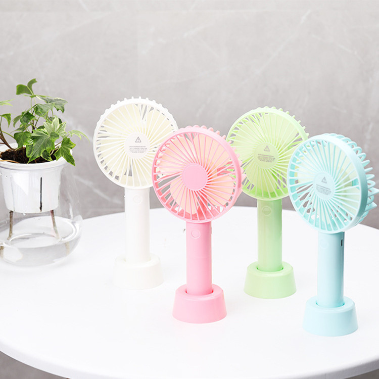 new pattern hold Fan dormitory to work in an office desktop usb charge portable Mini electric fan customized logo