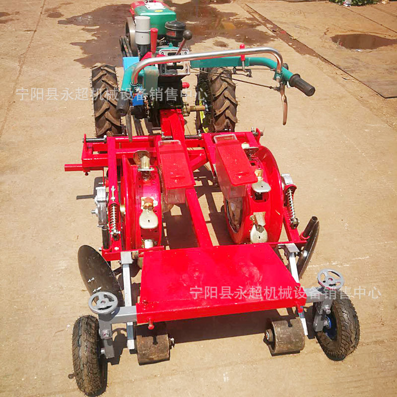 内蒙古手扶车带2行花生精播机膜上种子免扣膜鸭嘴盘播种免间苗