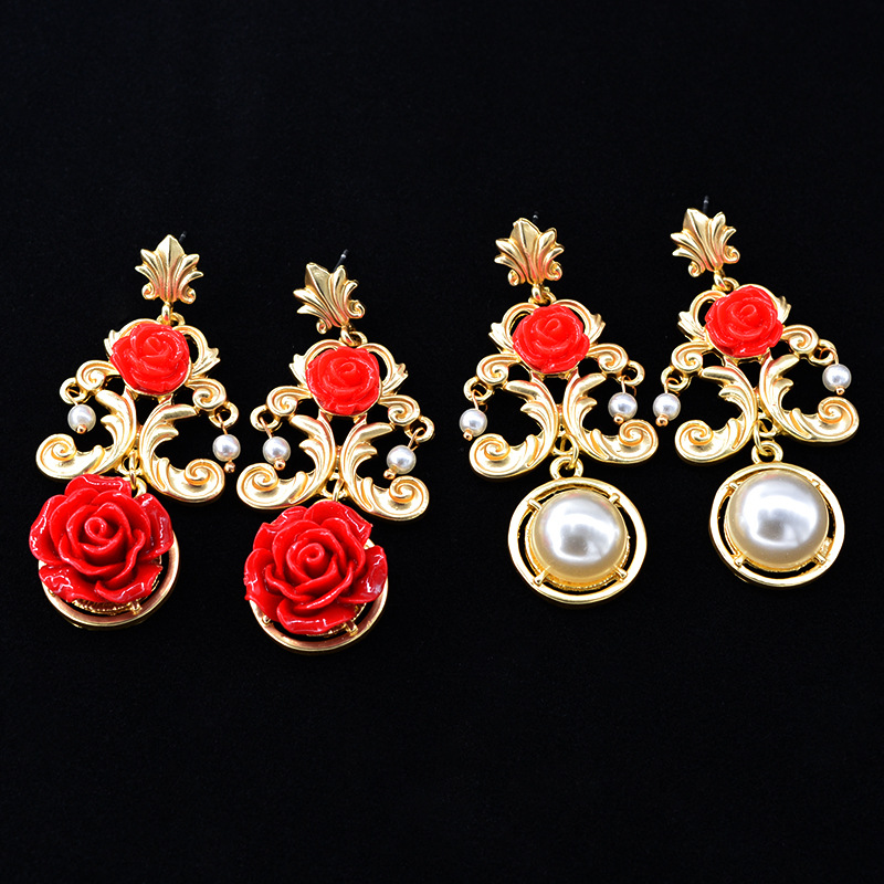 Pendientes Vintage Barroco Largo Corte Perla Flor Pendientes Al Por Mayor display picture 9